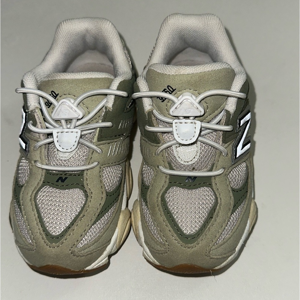 Toddler new balance 9060